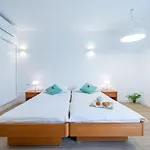 Hotell Nisha Sudurad