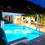 Nisha