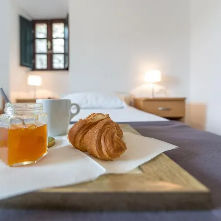 Nisha Hotel